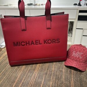 Cooper Logo Embossed Pebbled Leather Tote Bag cherry new with tag